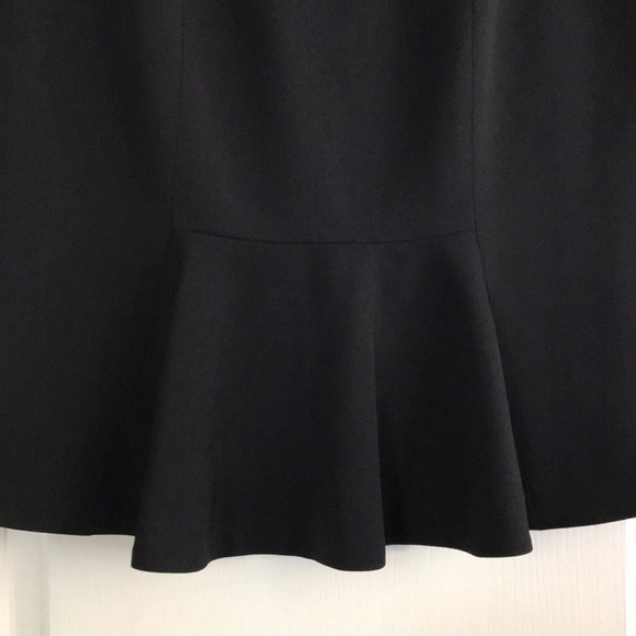 Lovely Anne Klein Black Skirt - Picture 4 of 7